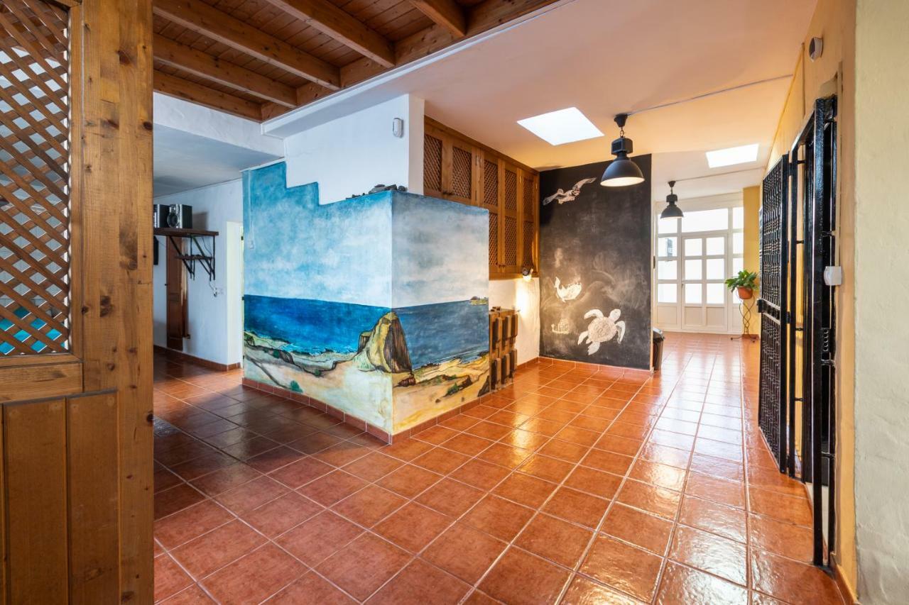 Ity House *